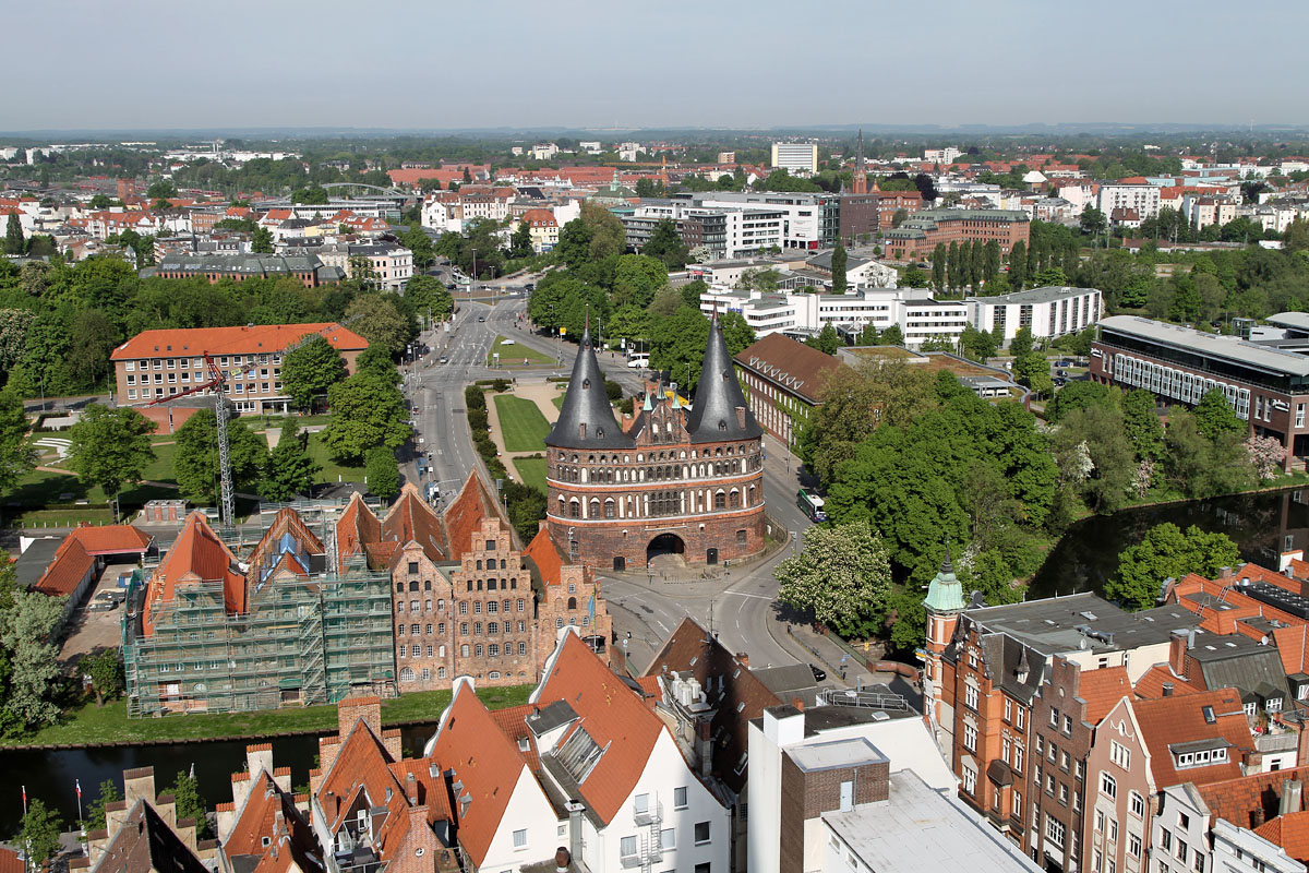 Das Holstentor von oben gesehen